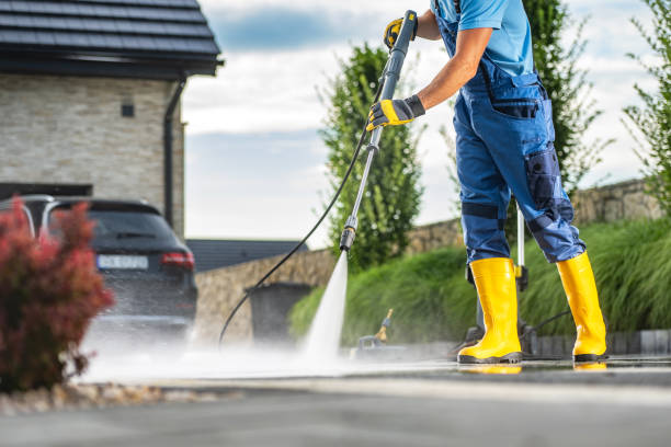 Isanti, MN Pressure Washing Services Company